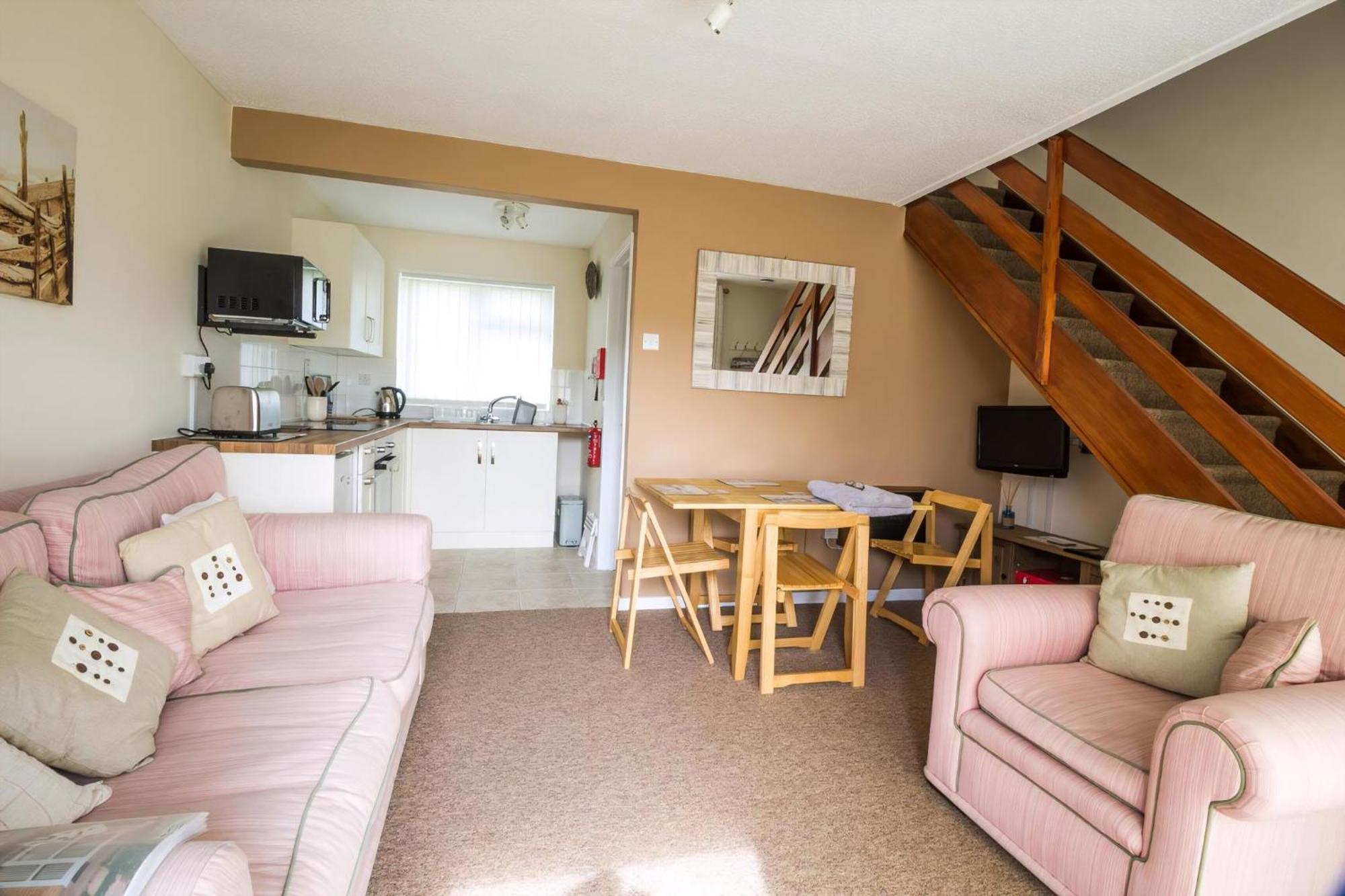 Lovely 4 Berth Chalet To Hire In Hemsby Nearby The Beach Ref 18177B 外观 照片