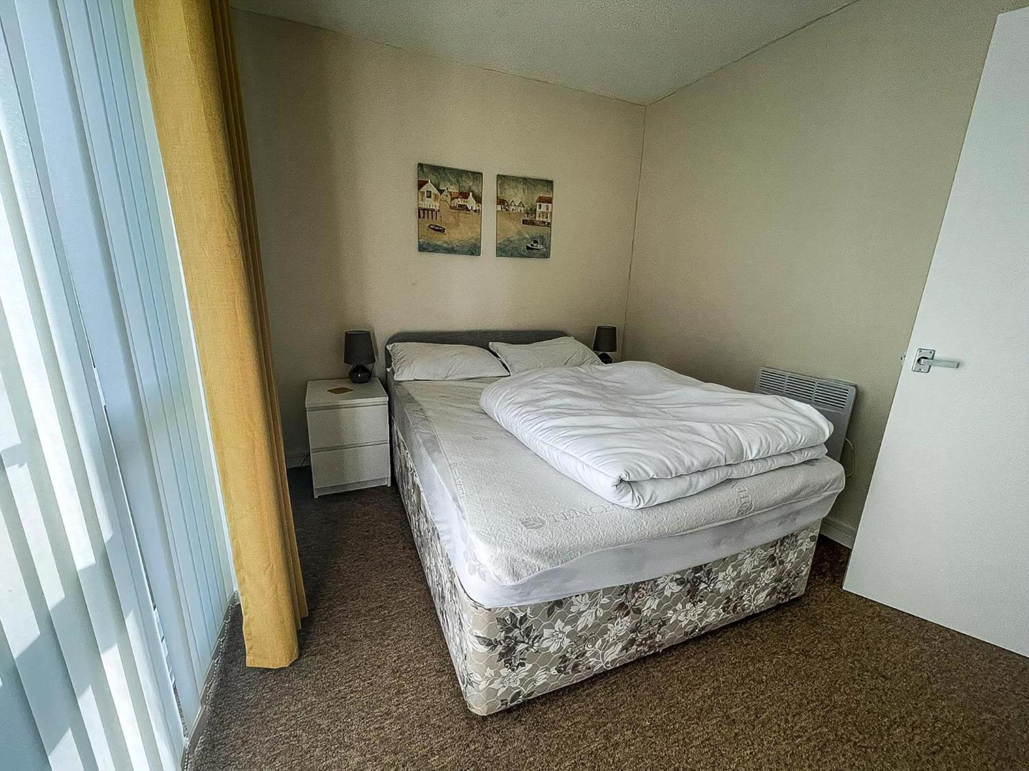 Lovely 4 Berth Chalet To Hire In Hemsby Nearby The Beach Ref 18177B 外观 照片