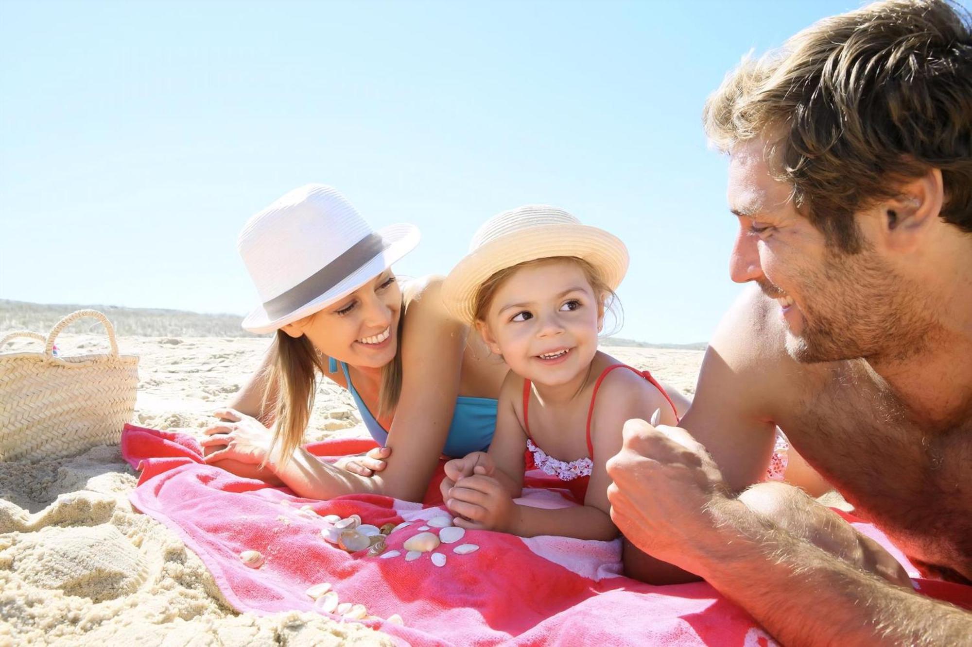 Lovely 4 Berth Chalet To Hire In Hemsby Nearby The Beach Ref 18177B 外观 照片